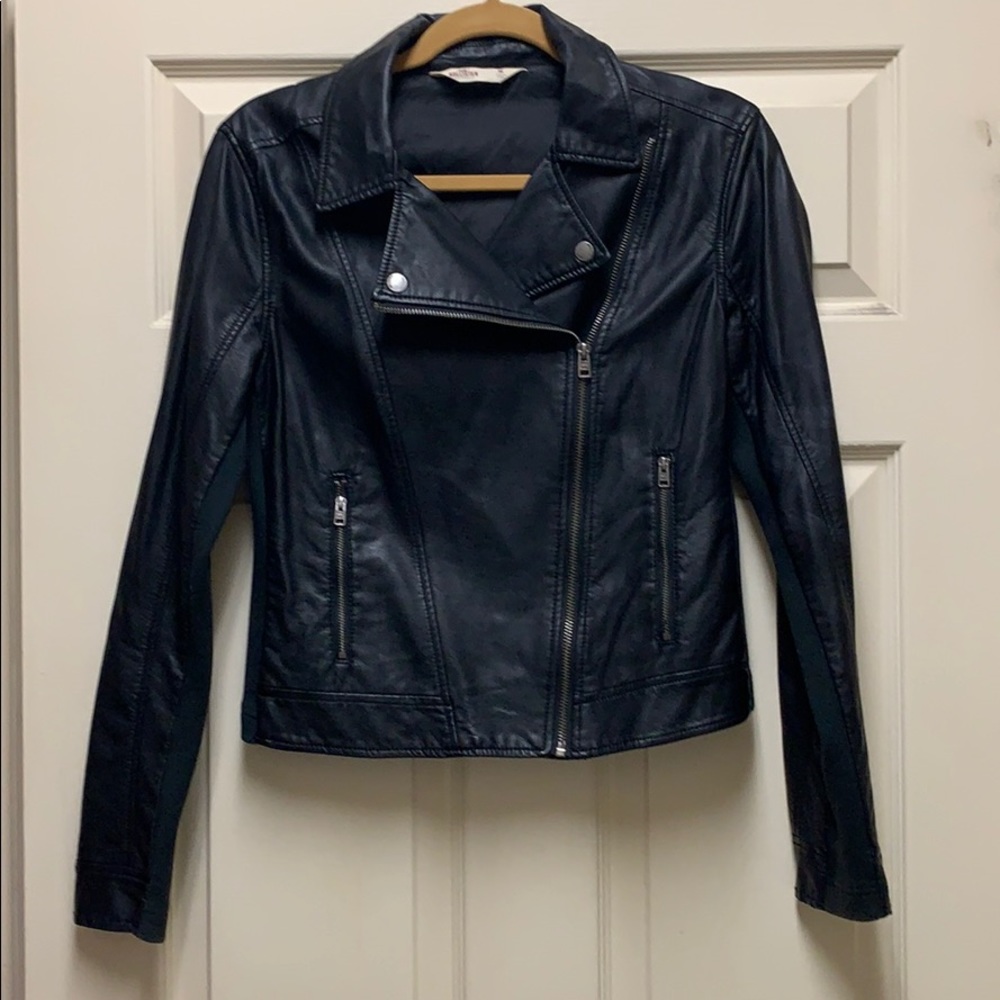 Ladies M Faux Leather Jacket - feels nice!
